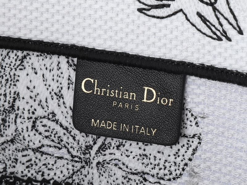 Christian Dior Shopping Bags